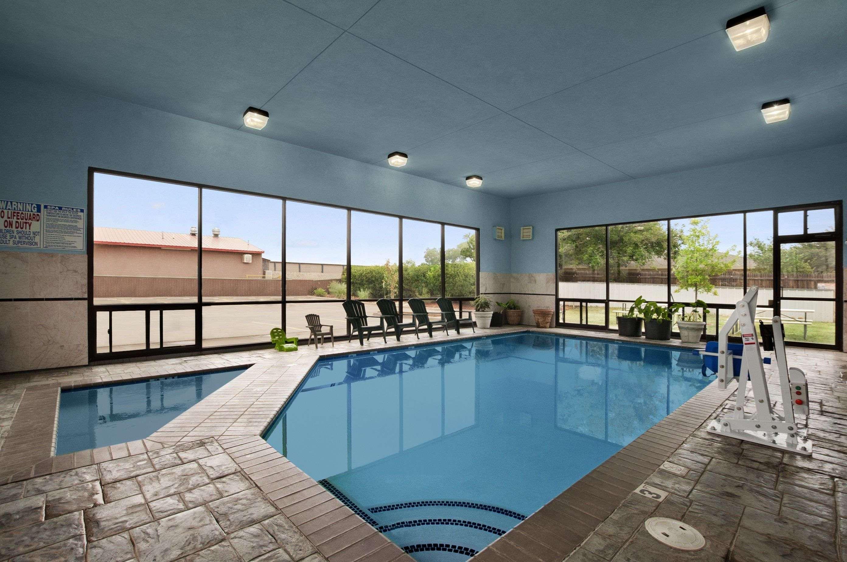 Days Inn By Wyndham Childress Buitenkant foto